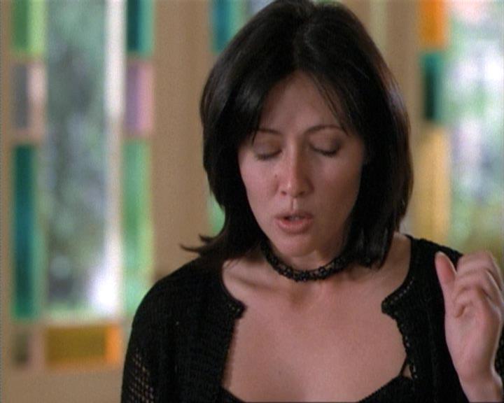 Charmed-Online-dot-net_115IsThereAWoogyInTheHouse2008.jpg