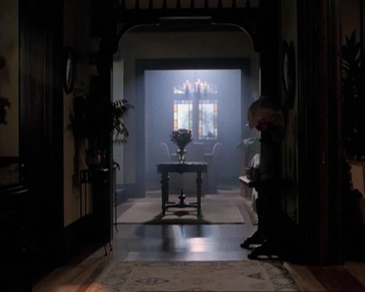 Charmed-Online-dot-net_115IsThereAWoogyInTheHouse2210.jpg Charmed-Online-dot-net_115IsThereAWoogyInTheHouse2210.jpg