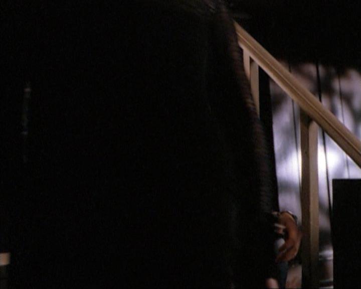 Charmed-Online-dot-net_115IsThereAWoogyInTheHouse2219.jpg