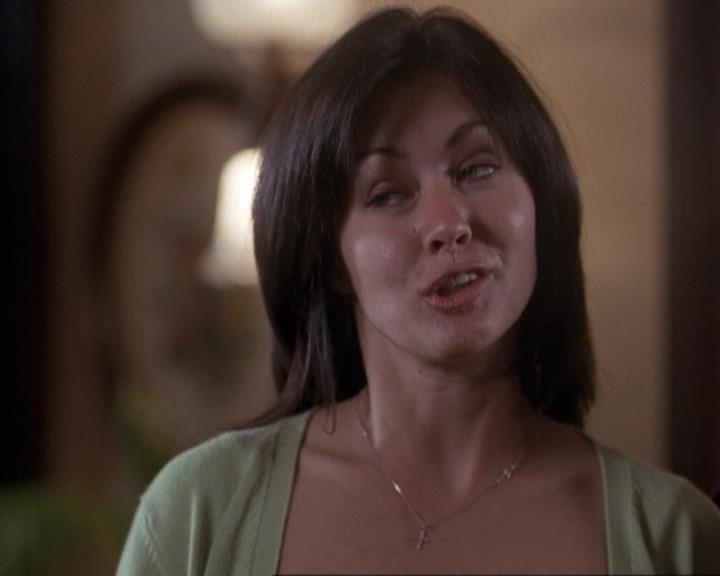 Charmed-Online-dot-net_116WichPrueIsItAnyway0115.jpg Charmed-Online-dot-net_116WichPrueIsItAnyway0115.jpg