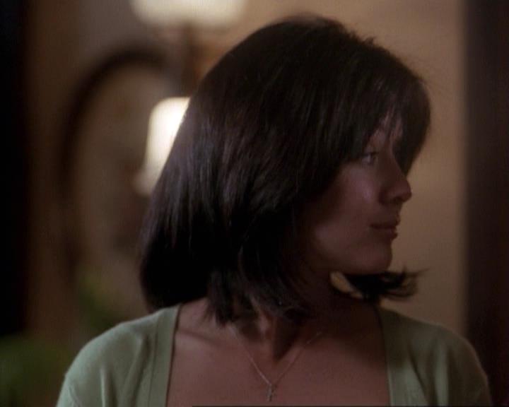 Charmed-Online-dot-net_116WichPrueIsItAnyway0135.jpg