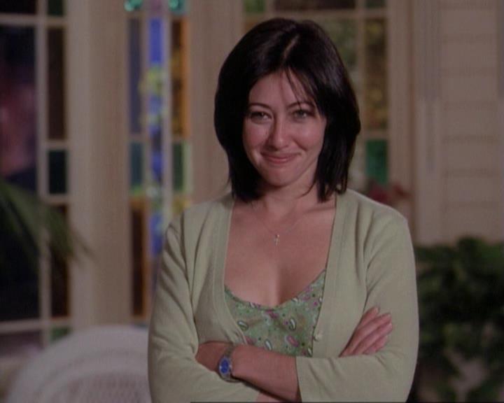 Charmed-Online-dot-net_116WichPrueIsItAnyway0203.jpg