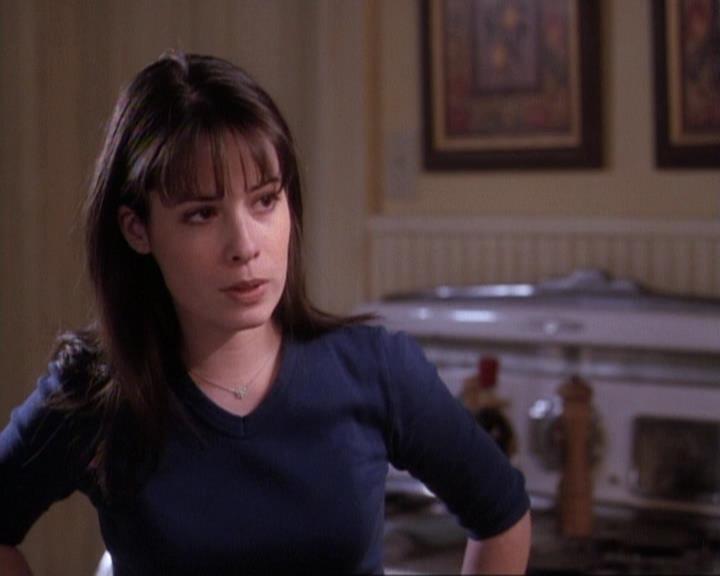 Charmed-Online-dot-net_116WichPrueIsItAnyway0366.jpg