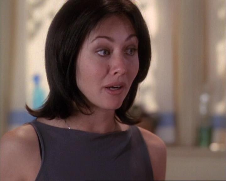 Charmed-Online-dot-net_116WichPrueIsItAnyway0401.jpg