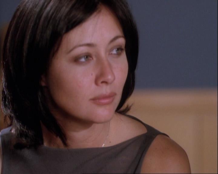 Charmed-Online-dot-net_116WichPrueIsItAnyway0480.jpg