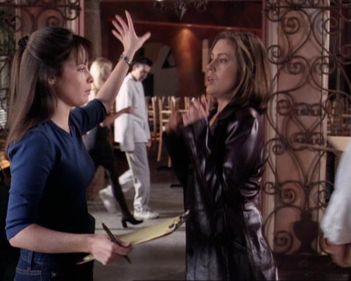Charmed-Online-dot-net_116WichPrueIsItAnyway0507.jpg
