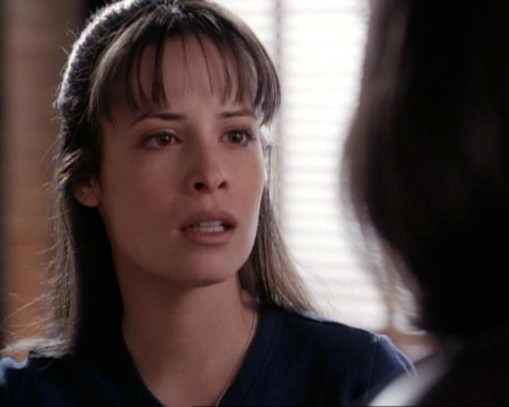 Charmed-Online-dot-net_116WichPrueIsItAnyway0530.jpg