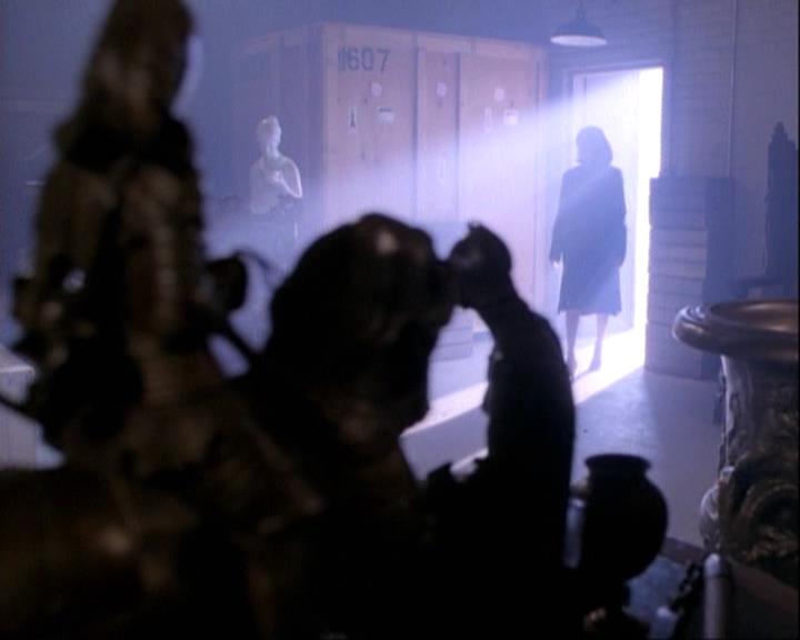 Charmed-Online-dot-net_116WichPrueIsItAnyway0591.jpg