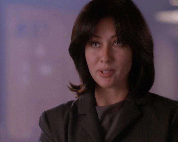 Charmed-Online-dot-net_116WichPrueIsItAnyway0634.jpg Charmed-Online-dot-net_116WichPrueIsItAnyway0634.jpg