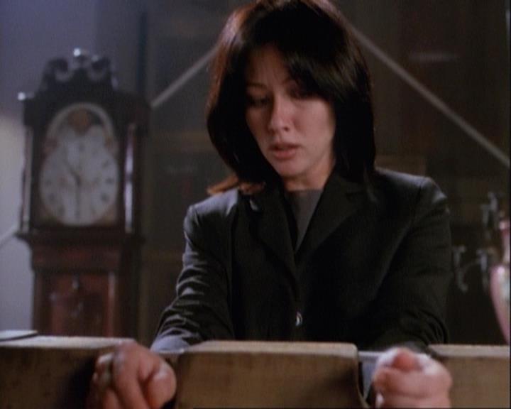 Charmed-Online-dot-net_116WichPrueIsItAnyway0658.jpg