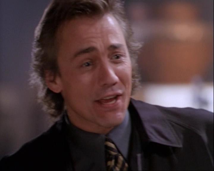 Charmed-Online-dot-net_116WichPrueIsItAnyway0663.jpg