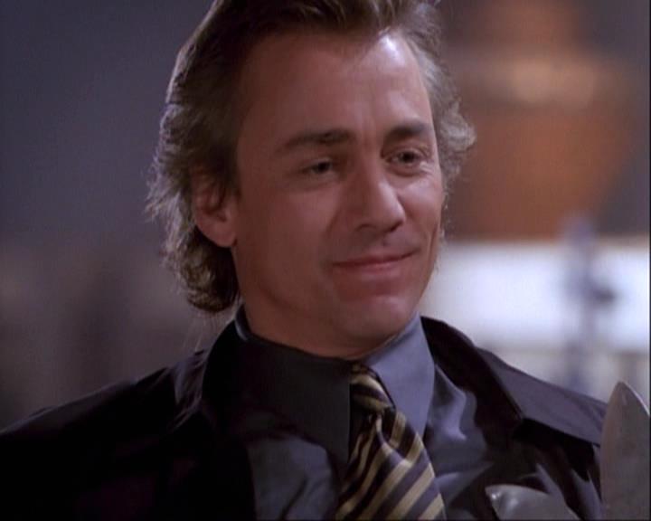 Charmed-Online-dot-net_116WichPrueIsItAnyway0685.jpg