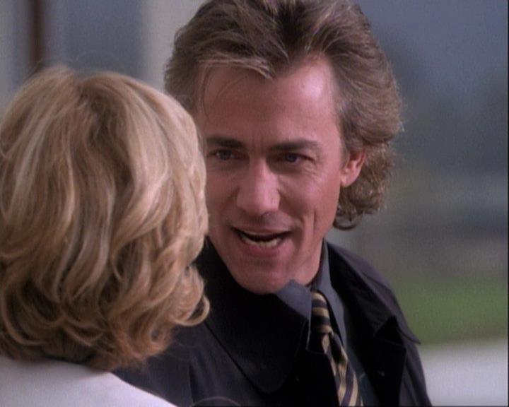 Charmed-Online-dot-net_116WichPrueIsItAnyway0723.jpg
