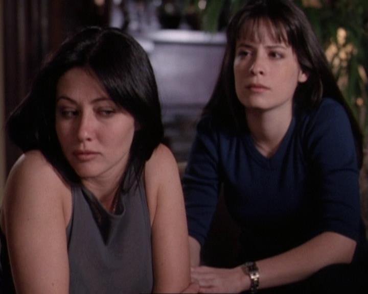 Charmed-Online-dot-net_116WichPrueIsItAnyway0774.jpg Charmed-Online-dot-net_116WichPrueIsItAnyway0774.jpg