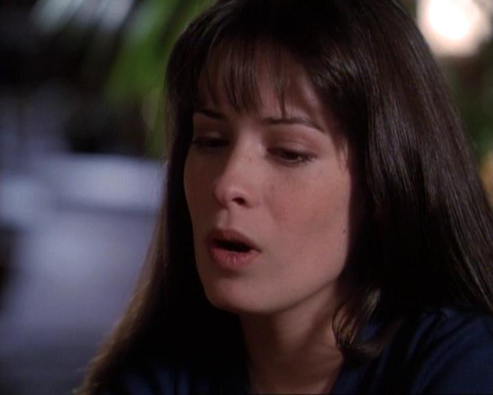 Charmed-Online-dot-net_116WichPrueIsItAnyway0799.jpg