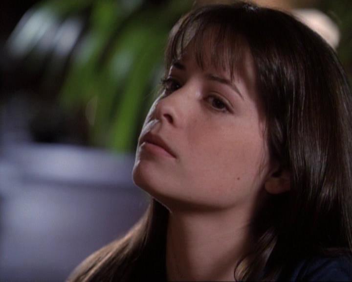 Charmed-Online-dot-net_116WichPrueIsItAnyway0828.jpg