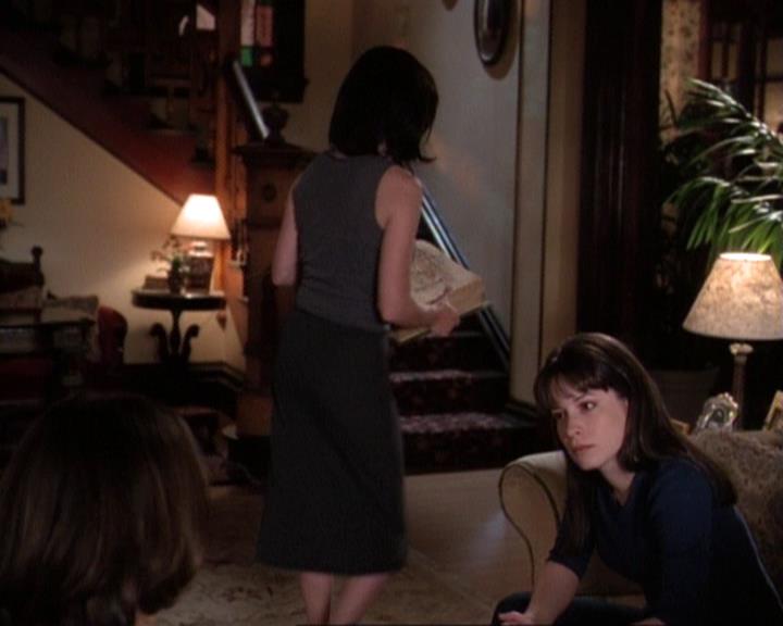 Charmed-Online-dot-net_116WichPrueIsItAnyway0832.jpg Charmed-Online-dot-net_116WichPrueIsItAnyway0832.jpg