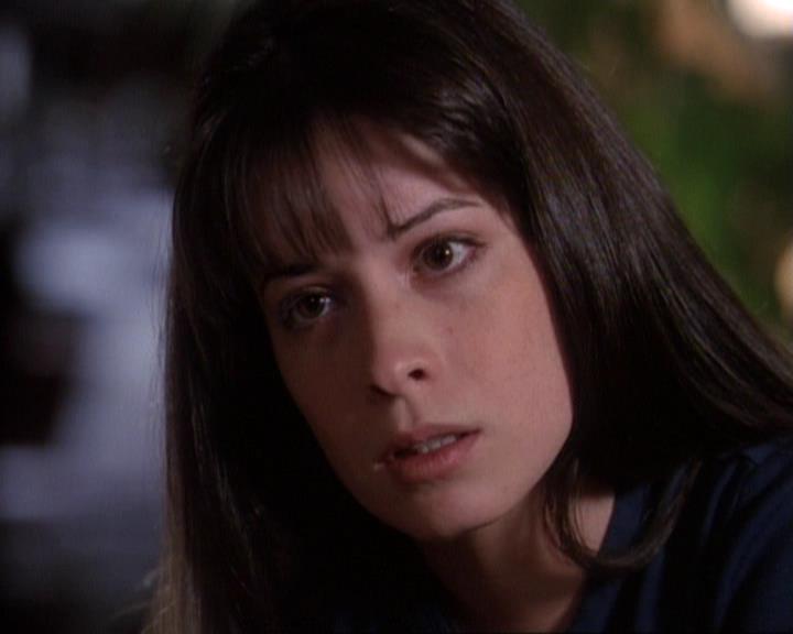 Charmed-Online-dot-net_116WichPrueIsItAnyway0850.jpg Charmed-Online-dot-net_116WichPrueIsItAnyway0850.jpg