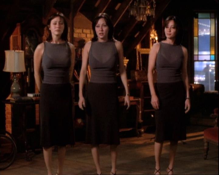 Charmed-Online-dot-net_116WichPrueIsItAnyway0891.jpg