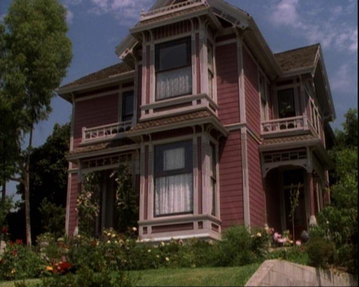 Charmed-Online-dot-net_116WichPrueIsItAnyway0896.jpg