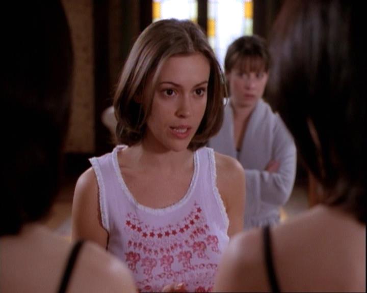 Charmed-Online-dot-net_116WichPrueIsItAnyway0973.jpg