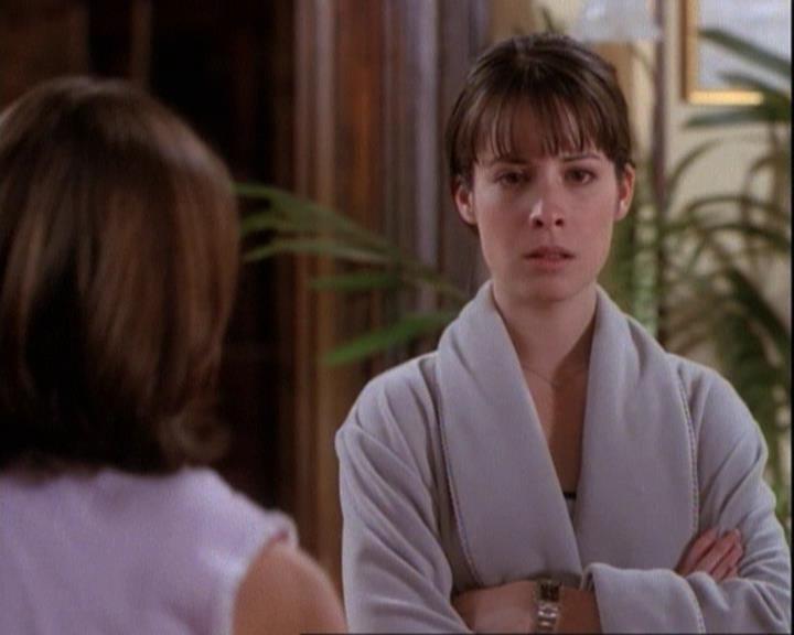Charmed-Online-dot-net_116WichPrueIsItAnyway0979.jpg