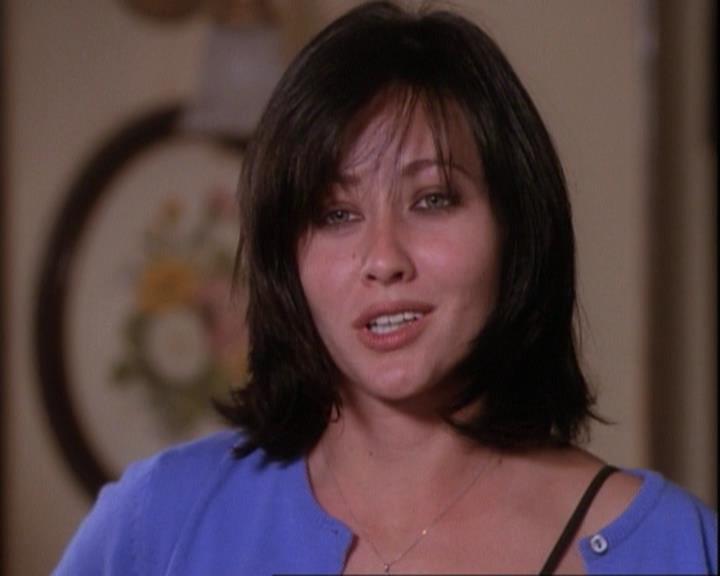 Charmed-Online-dot-net_116WichPrueIsItAnyway1011.jpg Charmed-Online-dot-net_116WichPrueIsItAnyway1011.jpg