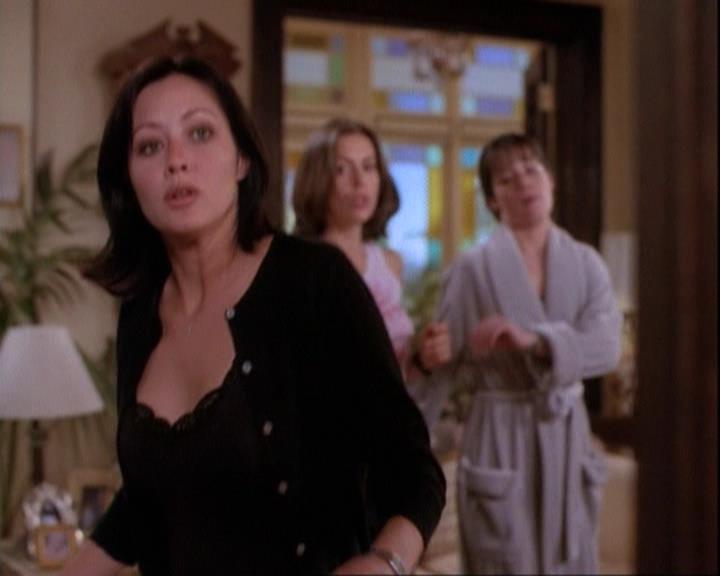 Charmed-Online-dot-net_116WichPrueIsItAnyway1047.jpg