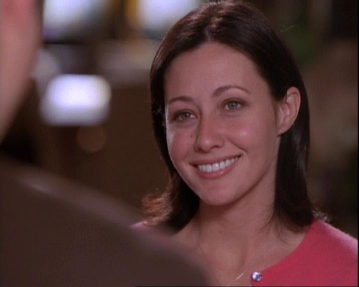 Charmed-Online-dot-net_116WichPrueIsItAnyway1064.jpg