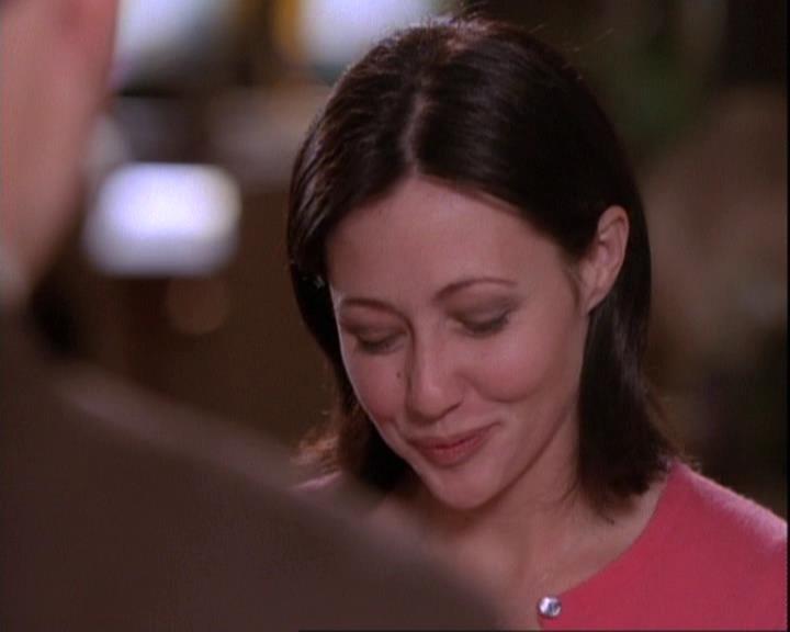 Charmed-Online-dot-net_116WichPrueIsItAnyway1065.jpg