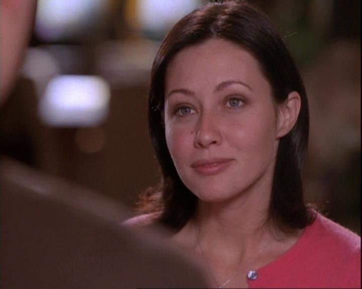 Charmed-Online-dot-net_116WichPrueIsItAnyway1066.jpg Charmed-Online-dot-net_116WichPrueIsItAnyway1066.jpg