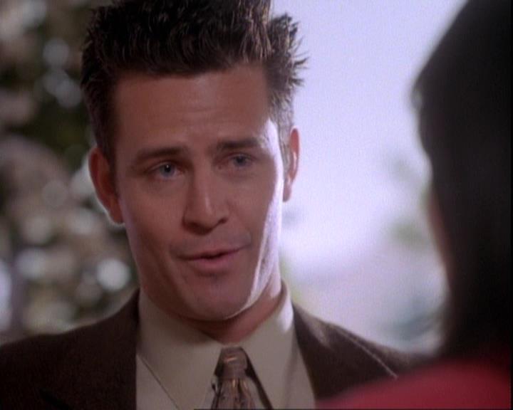Charmed-Online-dot-net_116WichPrueIsItAnyway1067.jpg