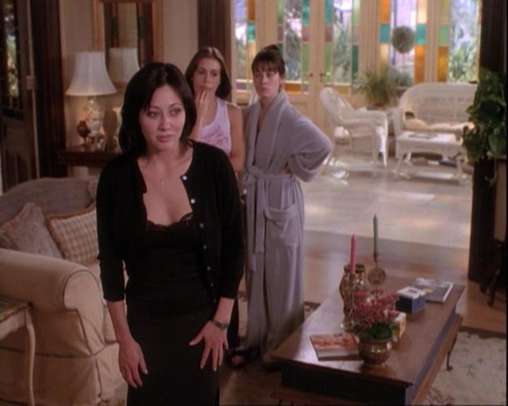 Charmed-Online-dot-net_116WichPrueIsItAnyway1098.jpg