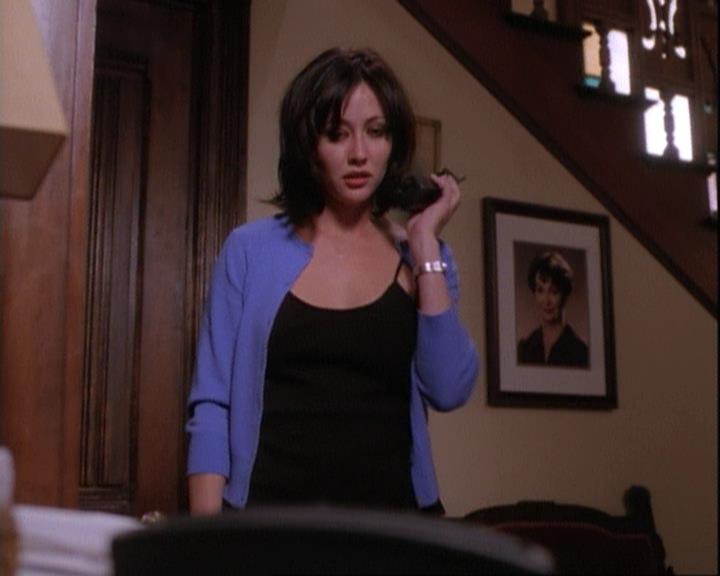 Charmed-Online-dot-net_116WichPrueIsItAnyway1100.jpg