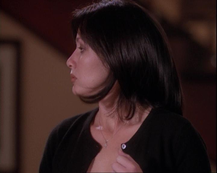 Charmed-Online-dot-net_116WichPrueIsItAnyway1123.jpg