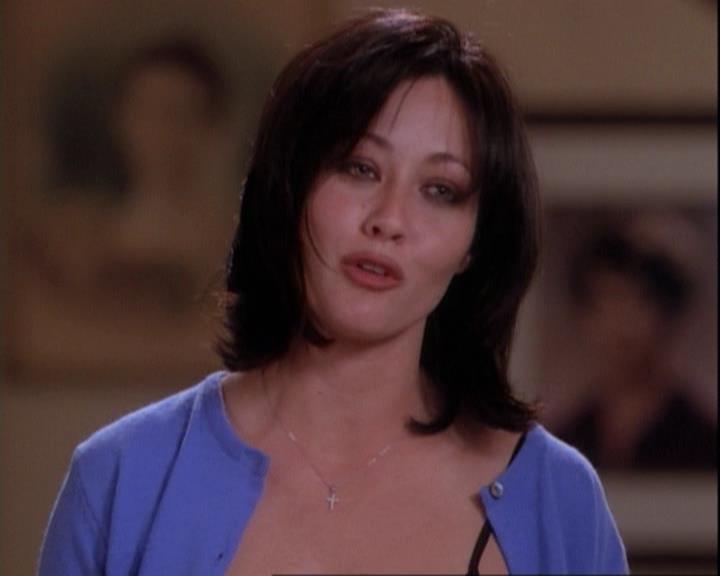 Charmed-Online-dot-net_116WichPrueIsItAnyway1124.jpg