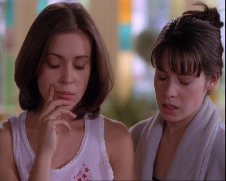 Charmed-Online-dot-net_116WichPrueIsItAnyway1146.jpg