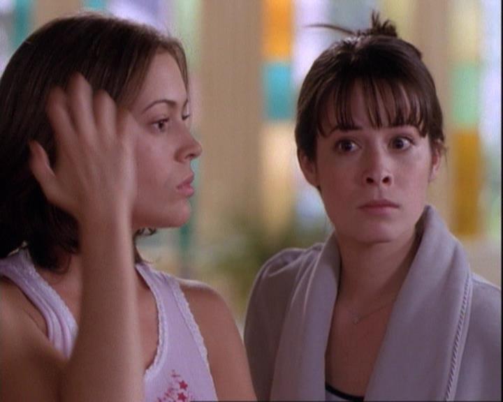 Charmed-Online-dot-net_116WichPrueIsItAnyway1162.jpg