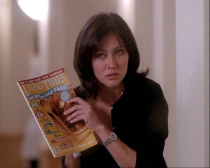 Charmed-Online-dot-net_116WichPrueIsItAnyway1209.jpg