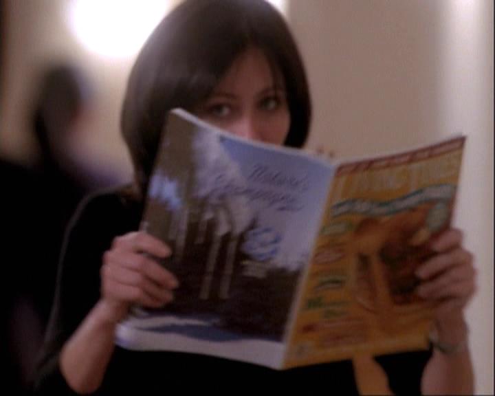 Charmed-Online-dot-net_116WichPrueIsItAnyway1210.jpg