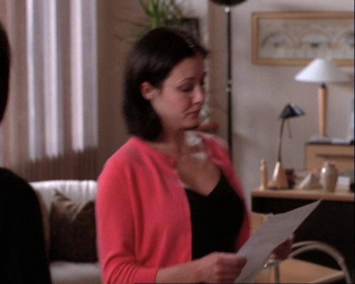 Charmed-Online-dot-net_116WichPrueIsItAnyway1213.jpg