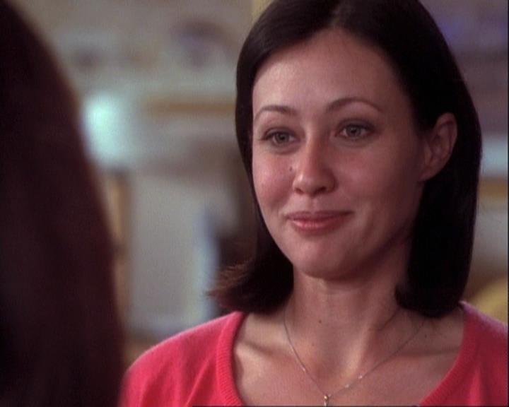 Charmed-Online-dot-net_116WichPrueIsItAnyway1266.jpg