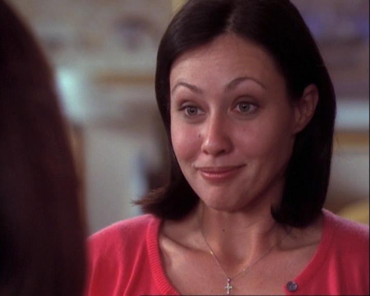 Charmed-Online-dot-net_116WichPrueIsItAnyway1268.jpg