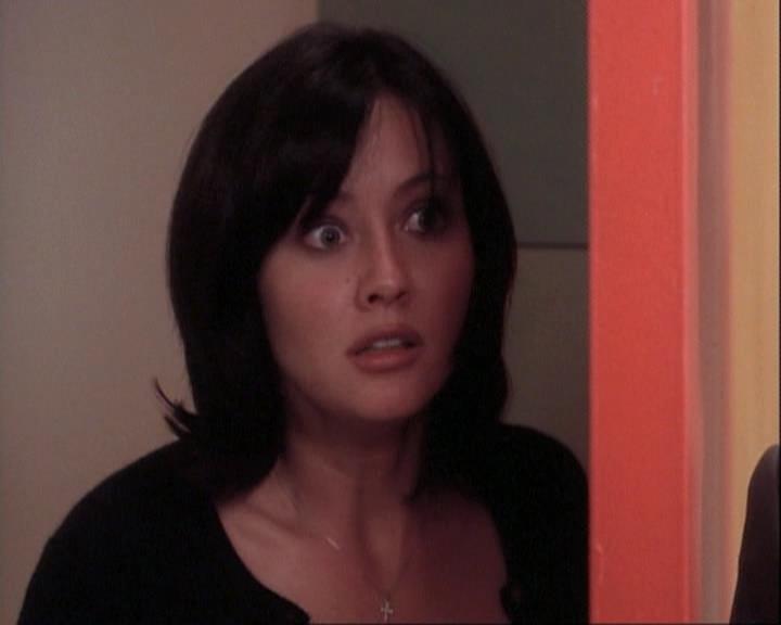 Charmed-Online-dot-net_116WichPrueIsItAnyway1273.jpg Charmed-Online-dot-net_116WichPrueIsItAnyway1273.jpg