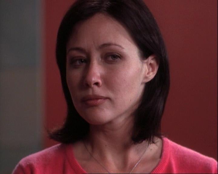 Charmed-Online-dot-net_116WichPrueIsItAnyway1326.jpg