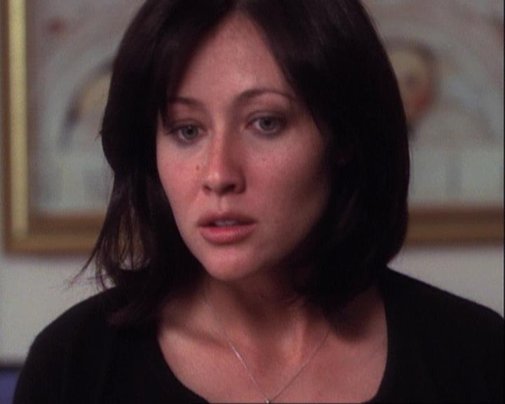 Charmed-Online-dot-net_116WichPrueIsItAnyway1329.jpg