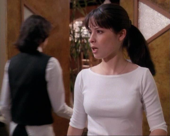 Charmed-Online-dot-net_116WichPrueIsItAnyway1383.jpg Charmed-Online-dot-net_116WichPrueIsItAnyway1383.jpg