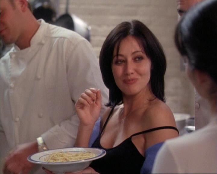 Charmed-Online-dot-net_116WichPrueIsItAnyway1404.jpg
