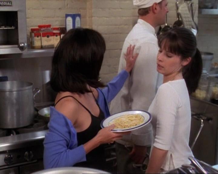 Charmed-Online-dot-net_116WichPrueIsItAnyway1411.jpg