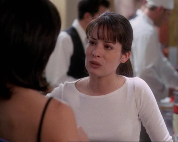 Charmed-Online-dot-net_116WichPrueIsItAnyway1417.jpg